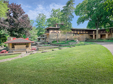0526 feature the poetry of eagle point park 370x275